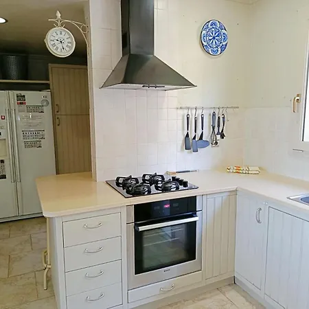 Preciosa Casa Al Borde De Un Acantilado Сasa de vacaciones Arenys de Mar